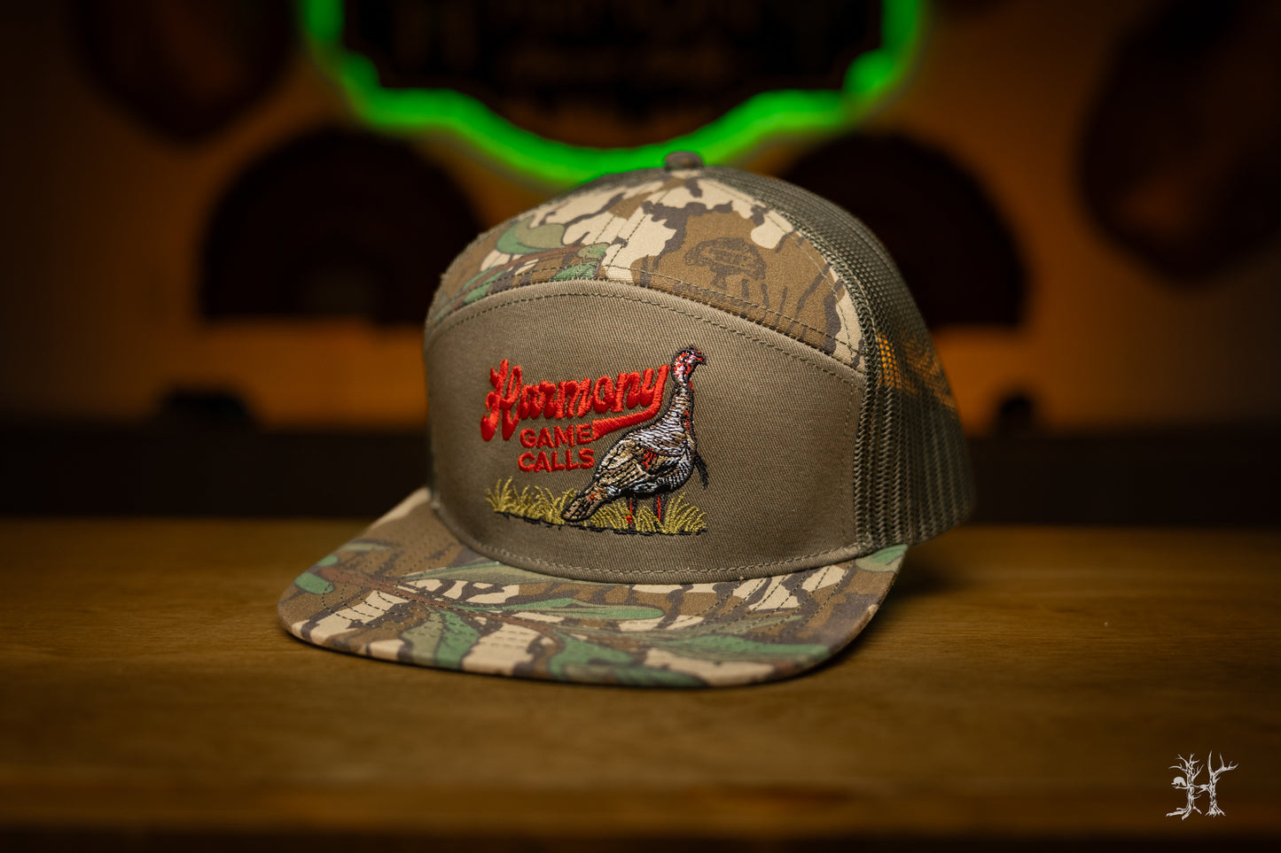 Lone Gobbler 7 Panel Hat - Mossy Oak Greenleaf & Olive